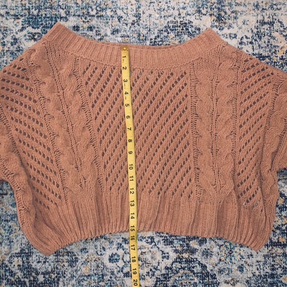 URBAN OUTFITTERS cropped chunky knit sweater S - Picture 6 of 10